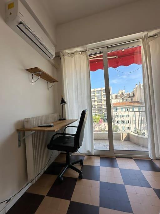 Appartement Avec 4 Chambres Doubles - Proche De La Mer, Des Transports Et De La Promenade Des Anglais Nizza Exterior foto